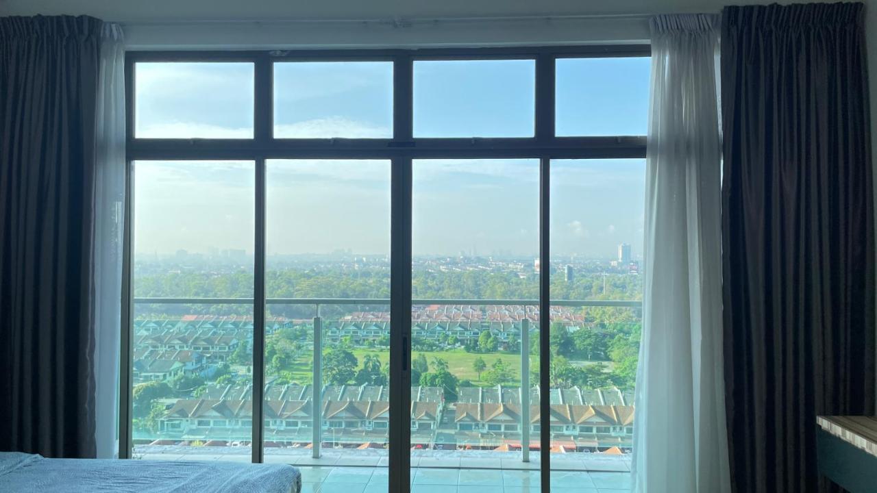 Palazio Serviced Apartment In Mount Austin Near Aeon Ikea Toppen Hsi Johor Bahru Dış mekan fotoğraf
