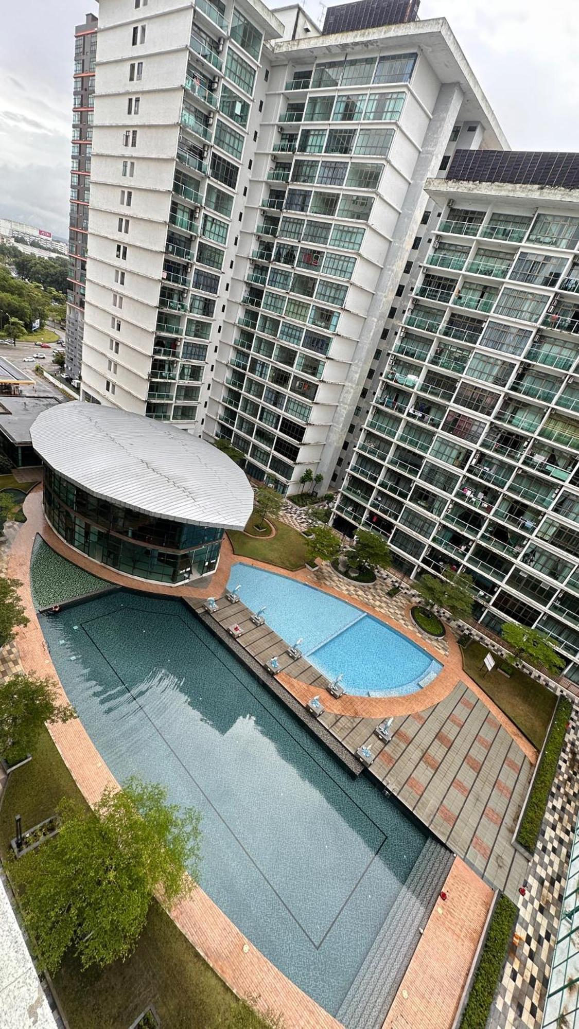 Palazio Serviced Apartment In Mount Austin Near Aeon Ikea Toppen Hsi Johor Bahru Dış mekan fotoğraf